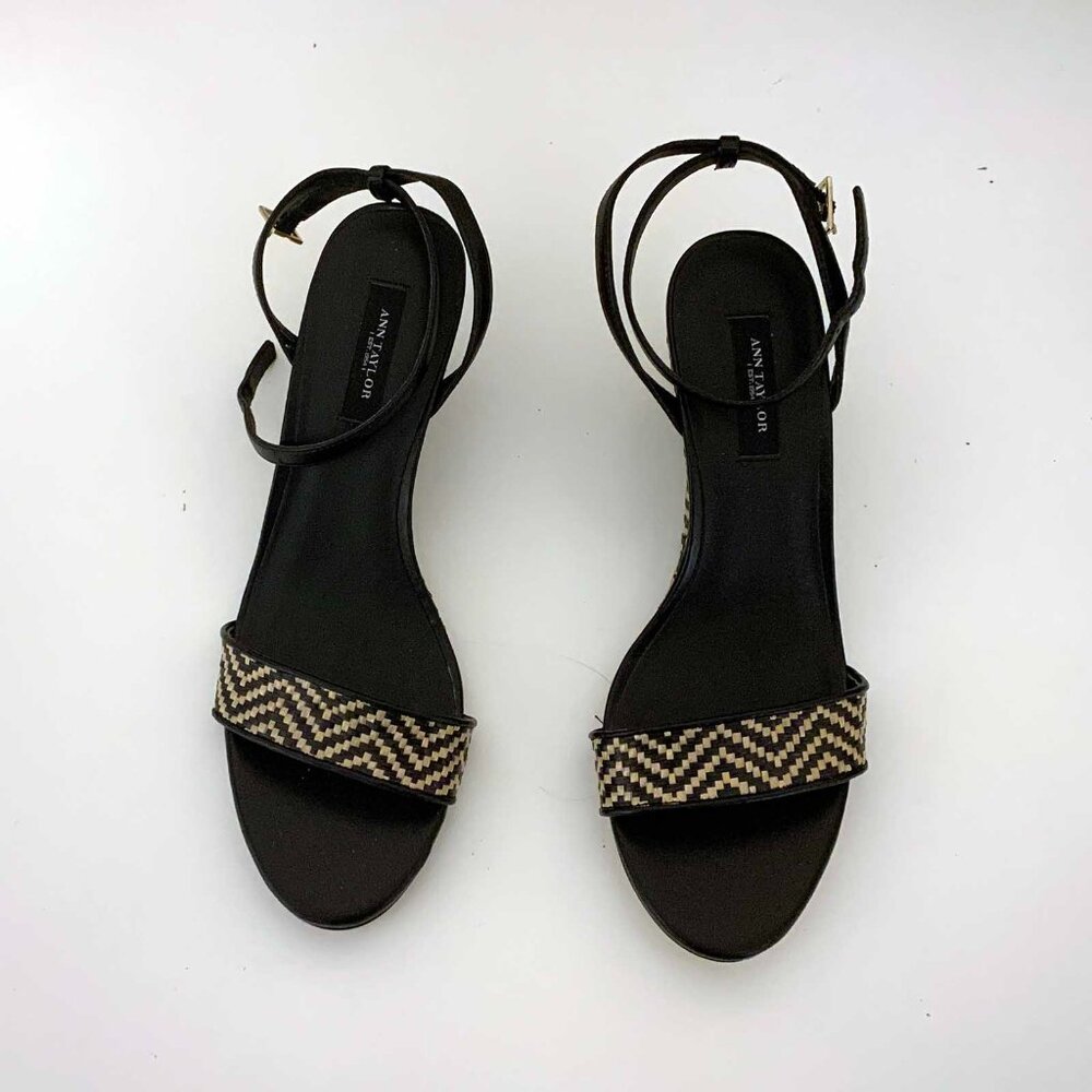 Ann Taylor Black and Tan Myriam 2 3/4" Wedge Espadrille Sandal 7.5
